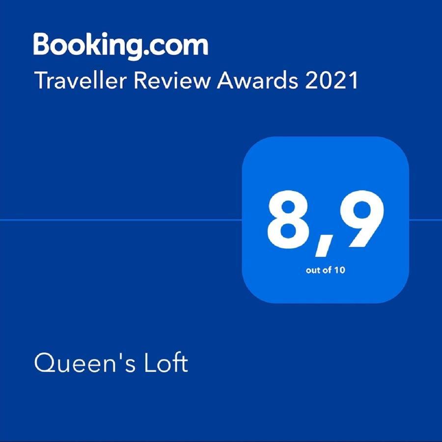 Queen'S Loft Чернобио Екстериор снимка